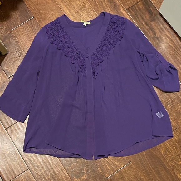 Gianni Bini Sheer Top - Picture 5 of 8